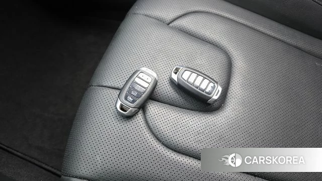 Hyundai Avante (CN7) id 4618961 из Кореи 9