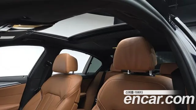 BMW 5 Series (G30) id 2811317 из Кореи 9