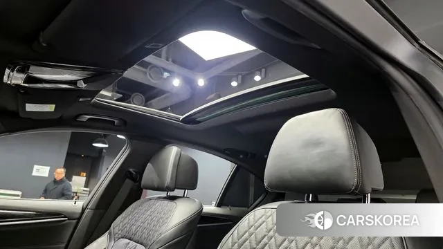 BMW 5 Series (G30) id 3665847 из Кореи 9