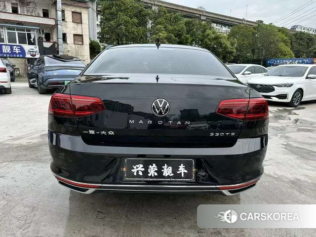 Volkswagen Magotan id 4271182 из Китая 9