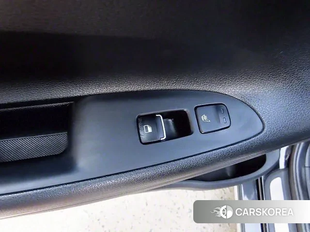 Hyundai Grandeur IG Hybrid id 2982021 из Кореи 9