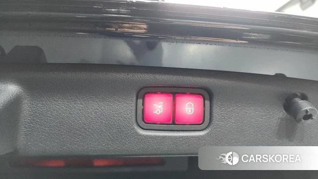 Mercedes-Benz C-Class W206 id 4343784 из Кореи 9