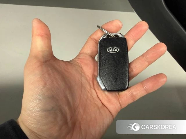 Kia Come New K3 id 3911878 из Кореи 9