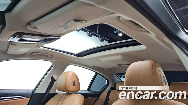 BMW 5 Series (G30) id 2808655 из Кореи 9