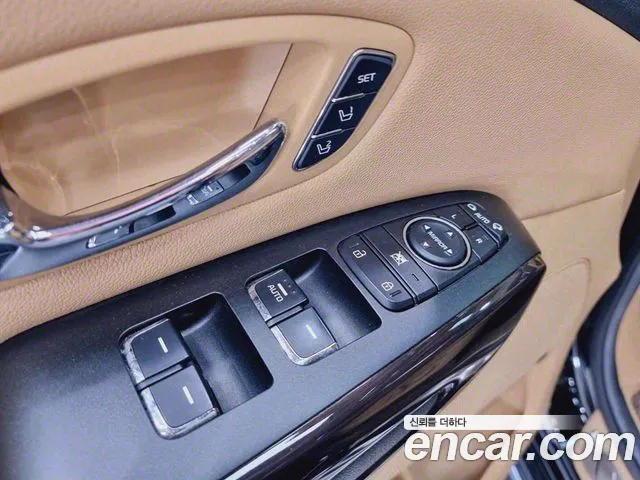 Kia All New Carnival id 2719284 из Кореи 9