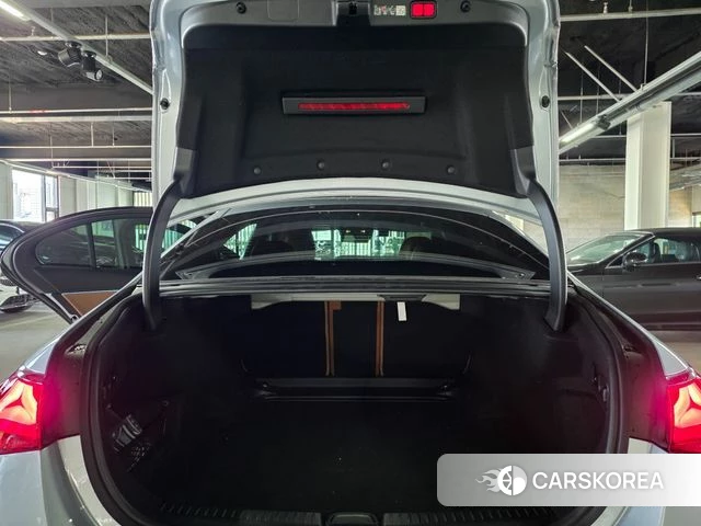 Mercedes-Benz E-Class W214 id 3896511 из Кореи 9