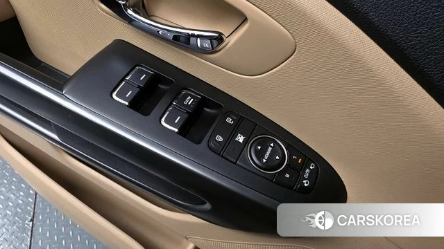 Kia The New Carnival id 4285208 из Кореи 9