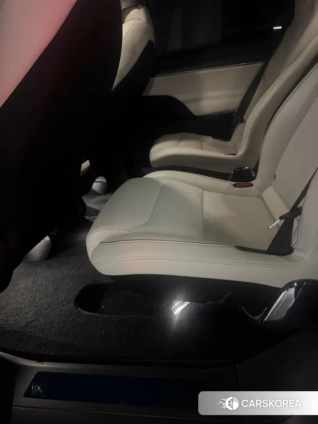 Tesla Model X id 3451410 из Кореи 9