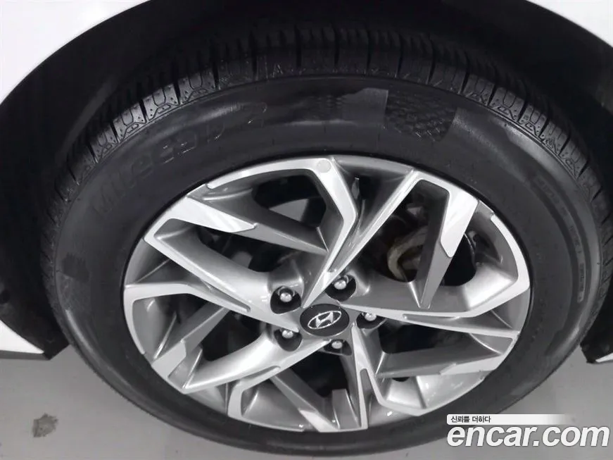 Hyundai Sonata (DN8) id 2142357 из Кореи 9