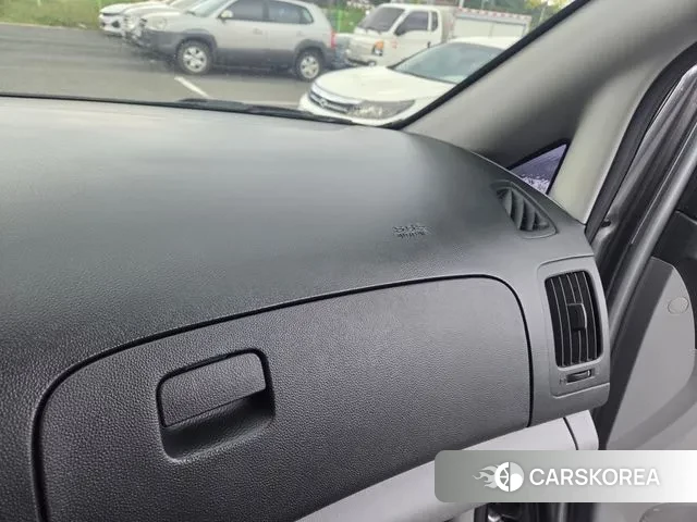 Hyundai The New Grand Starex id 3284788 из Кореи 9