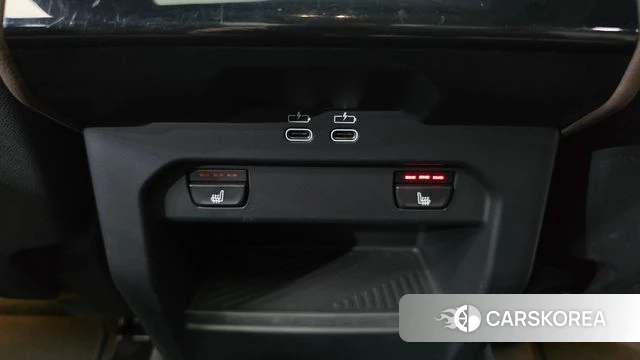 BMW 5 Series (G60) id 4369148 из Кореи 9