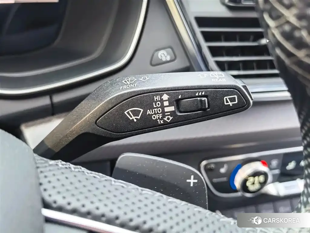 Audi Q5L id 4539080 из Китая 9