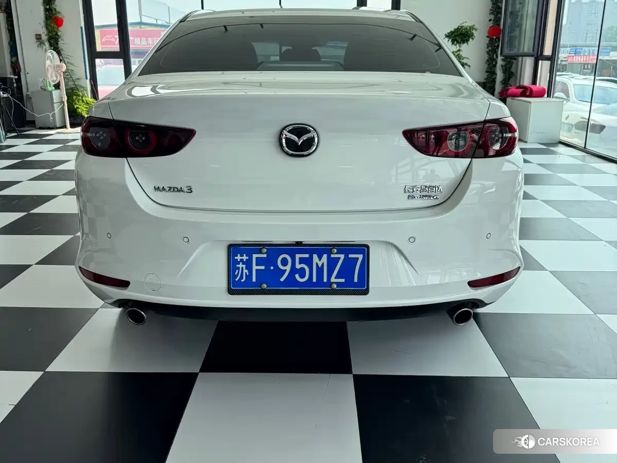 Mazda 3 id 4644424 из Китая 9