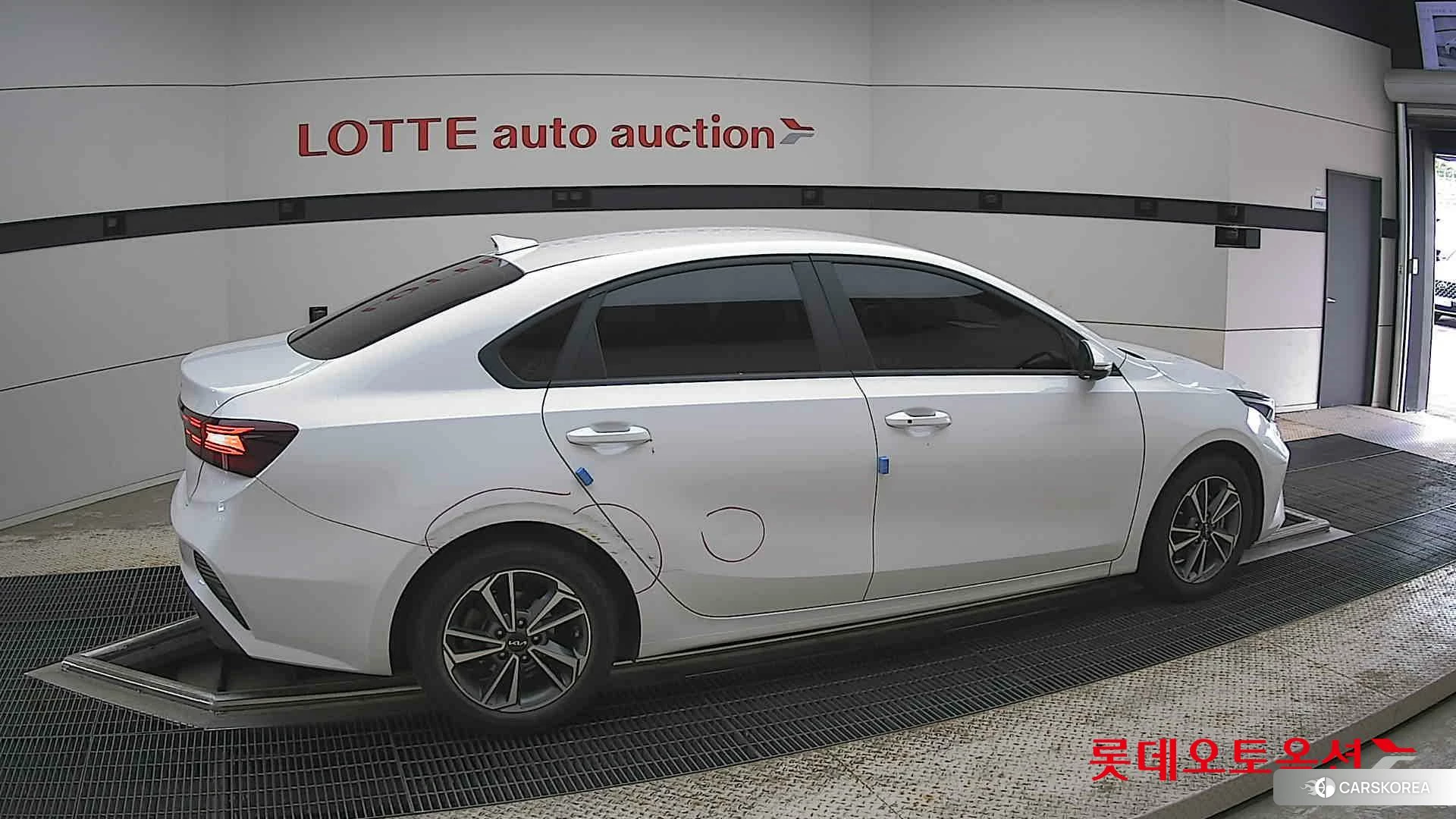 Kia K3 id 4347332 из Кореи 9