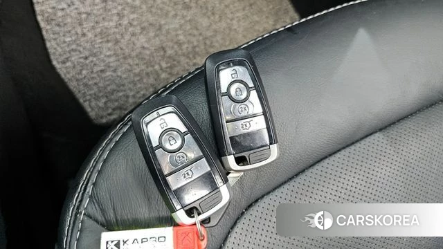 Ford Explorer id 4317953 из Кореи 9