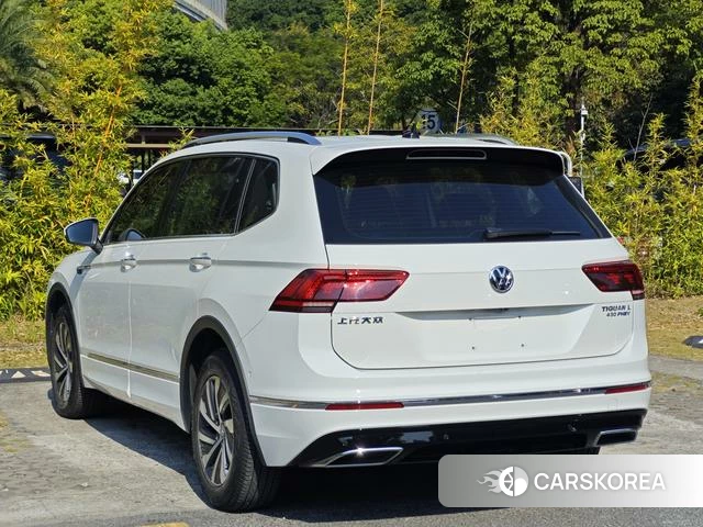 Volkswagen Tiguan L PHEV id 4212999 из Китая 9