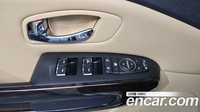 Kia The New Carnival id 2917449 из Кореи 9