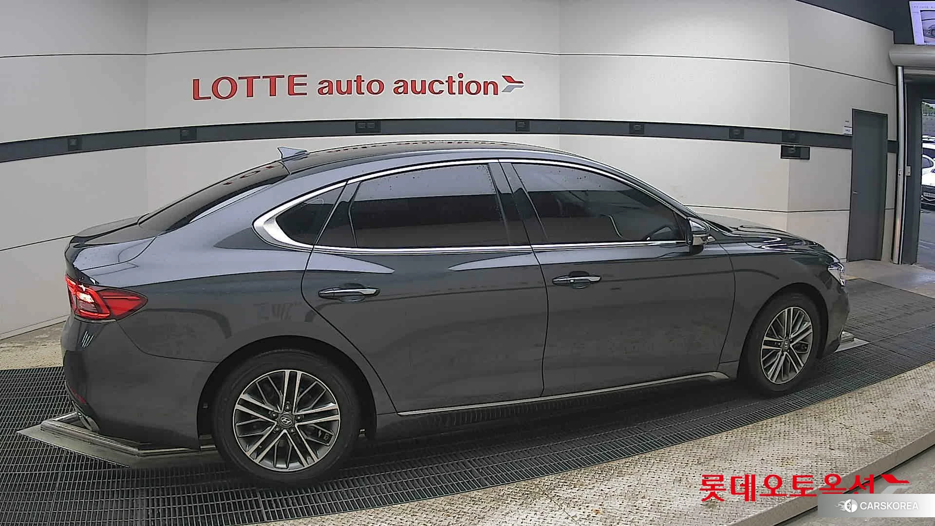 Hyundai Grandeur id 4289426 из Кореи 9