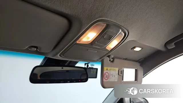 Kia Niro EV id 3312211 из Кореи 9