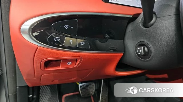 Genesis GV70 id 3902603 из Кореи 9