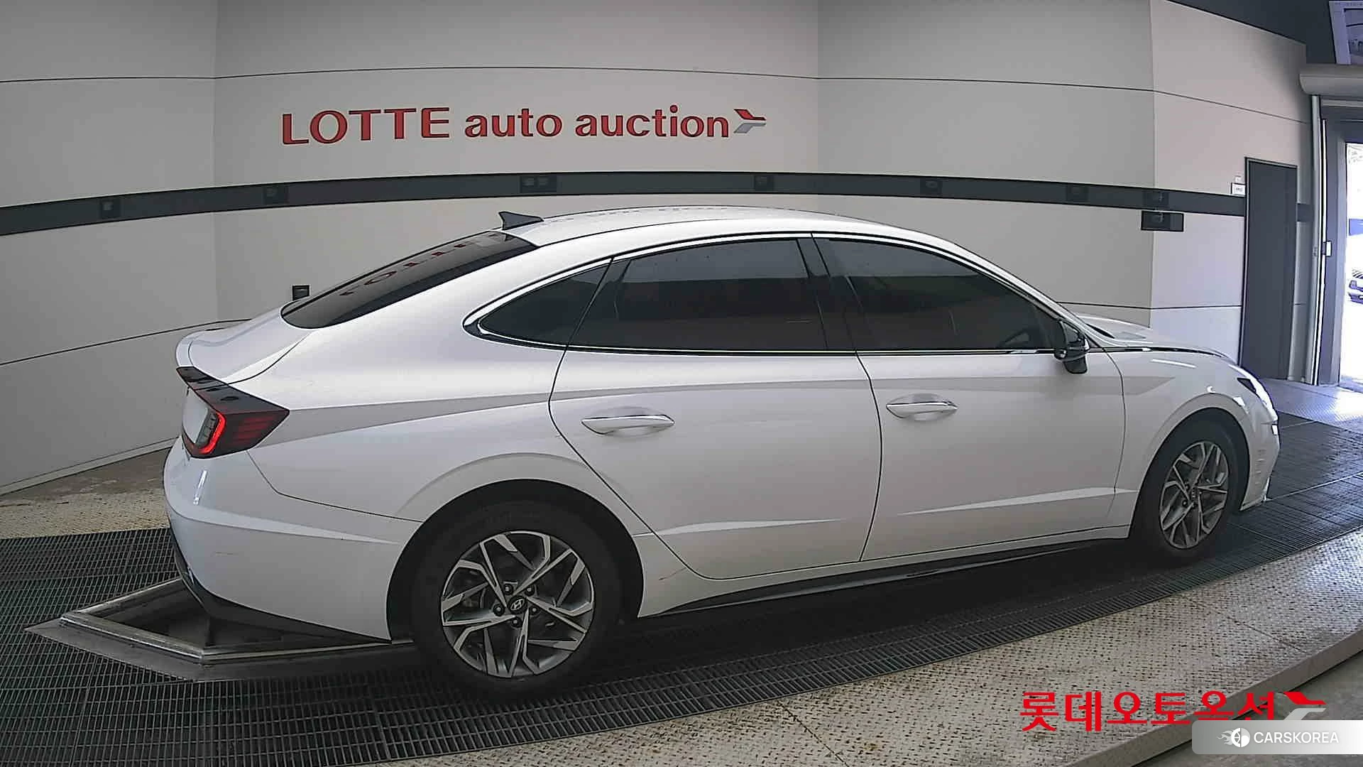 Hyundai Sonata id 4679339 из Кореи 9