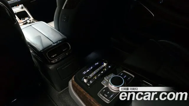 Genesis G90 id 2834718 из Кореи 9