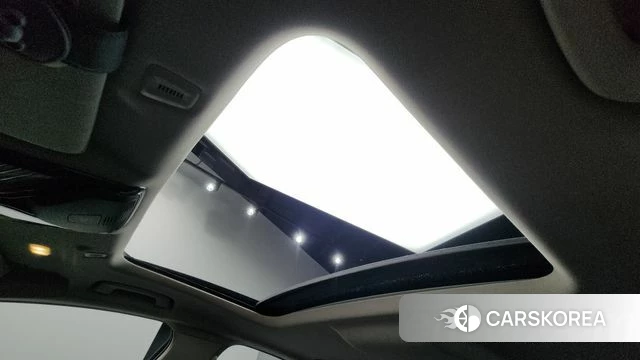 BMW 5 Series (G30) id 3808261 из Кореи 9