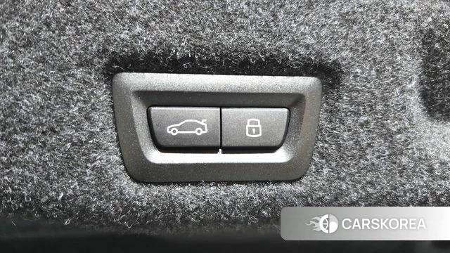 BMW 5 Series (G60) id 4505176 из Кореи 9
