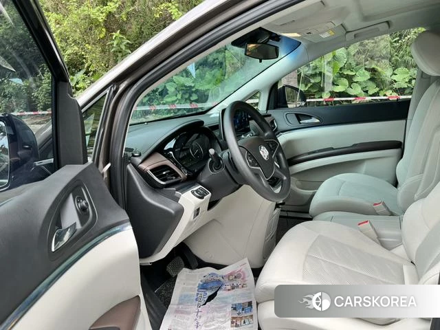 Buick GL8 id 4222271 из Китая 9
