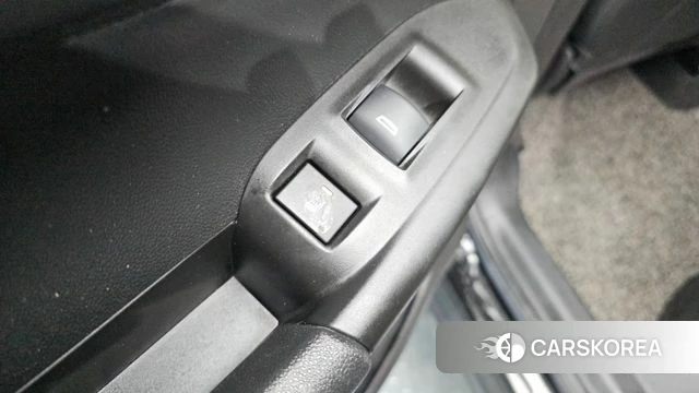 Chevrolet (GM Daewoo) Trailblazer id 4561978 из Кореи 9