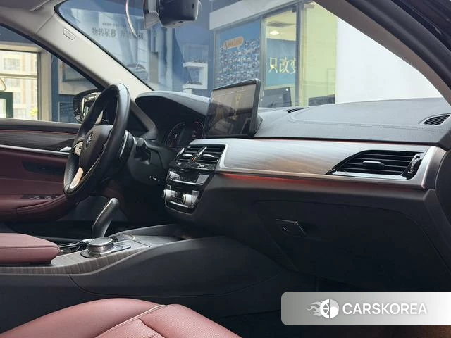 BMW 5 series id 4300266 из Китая 9