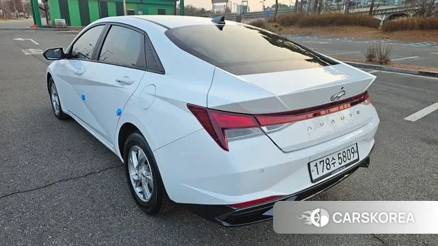 Hyundai Avante (CN7) id 3661279 из Кореи 9