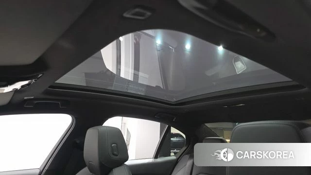 BMW 5 Series (G60) id 3825722 из Кореи 9