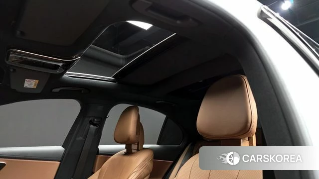 Mercedes-Benz E-Class W214 id 4315257 из Кореи 9