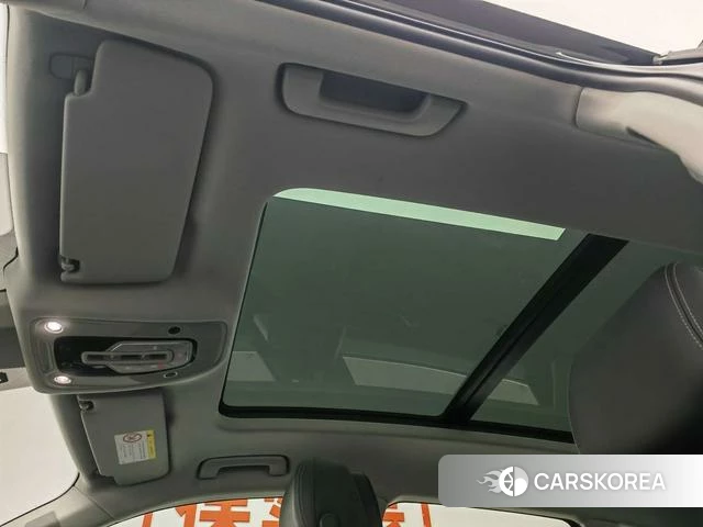 Audi Q5L id 4278726 из Китая 9