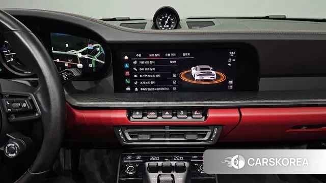 Porsche 911(992) id 3218305 из Кореи 9