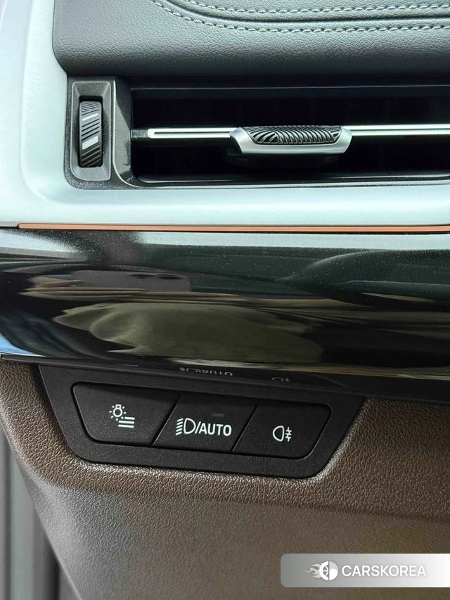 BMW X1 id 4299515 из Китая 9