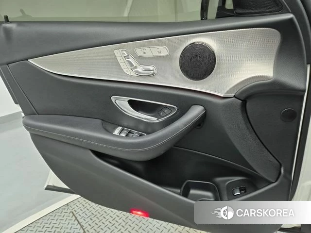 Mercedes-Benz E-Class W213 id 4698961 из Кореи 9