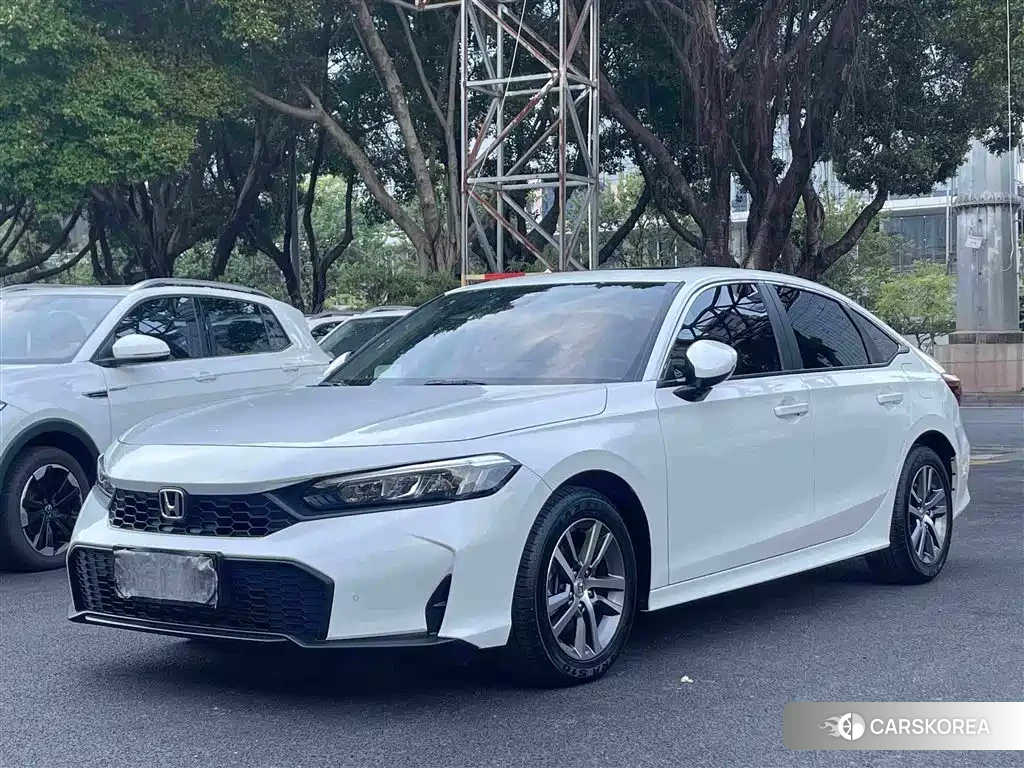 Honda Civic id 4680771 из Китая 9