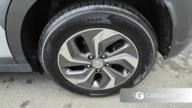 Hyundai The New Kona id 3915600 из Кореи 9