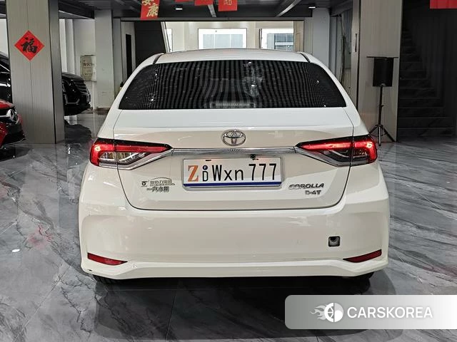Toyota Corolla id 4220562 из Китая 9