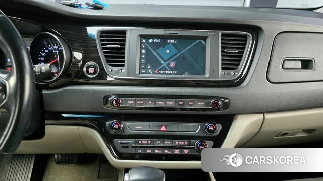 Kia The New Carnival id 3936888 из Кореи 9