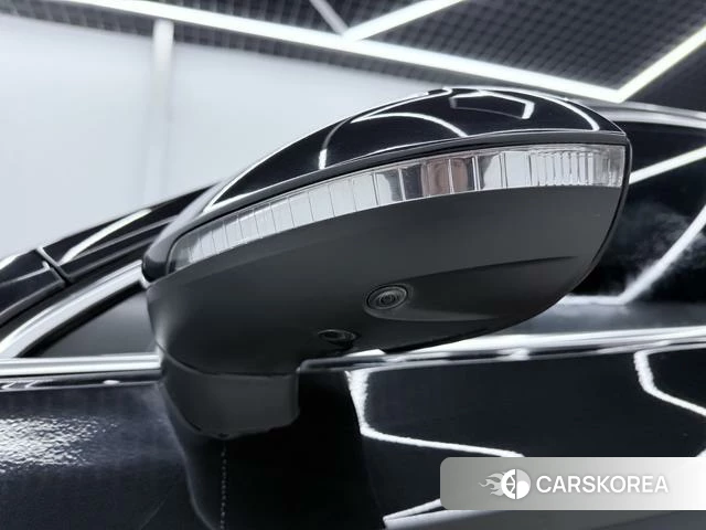 Volkswagen Magotan PHEV id 4279137 из Китая 9