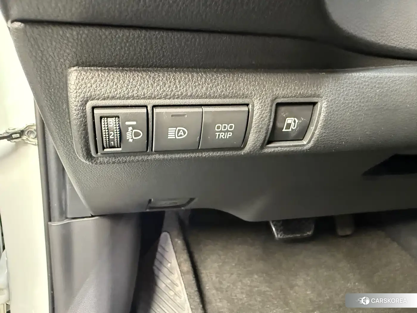 Toyota Levin id 4679634 из Китая 10