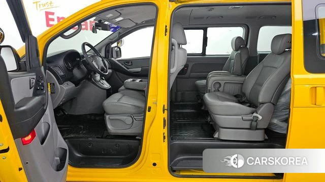 Hyundai The New Grand Starex id 4471645 из Кореи 9