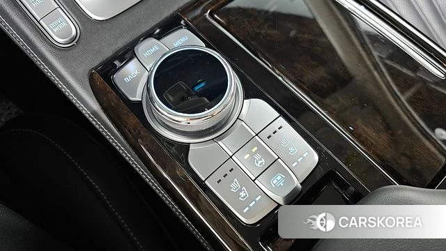 Genesis G90 id 4702906 из Кореи 9