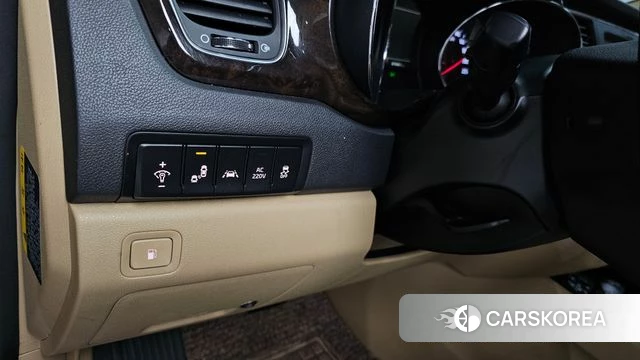 Kia The New Carnival id 4318109 из Кореи 9