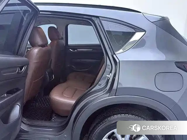 Mazda CX-5 id 4577885 из Китая 9