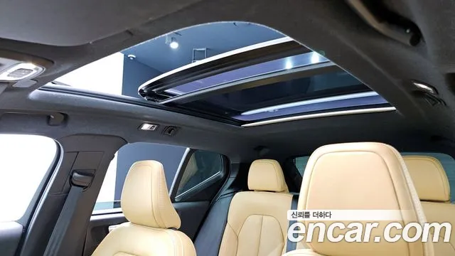 Volvo XC40 id 2718573 из Кореи 9