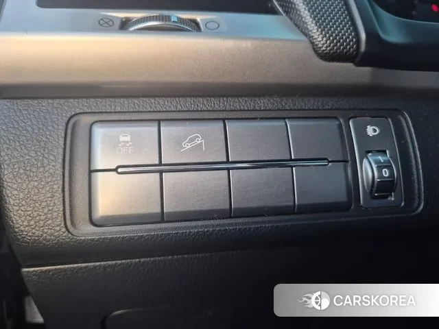 Ssangyong Rexton Sports id 3144940 из Кореи 9